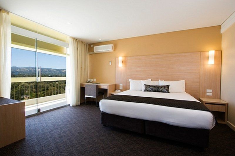 The Terrace Hotel Adelaide Room photo
